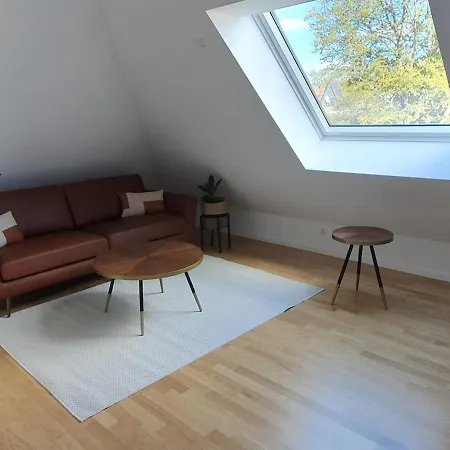 Daire Moderne Dachgeschosswohnung In Exklusiver *
