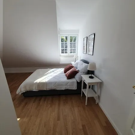 Daire Moderne Dachgeschosswohnung In Exklusiver *