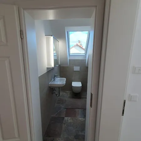 Daire Moderne Dachgeschosswohnung In Exklusiver *